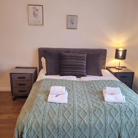 Stay Apartment Bergblick 4 Personen Parkplatz Zentral บัดเพอร์ทอนท์ ภายนอก รูปภาพ